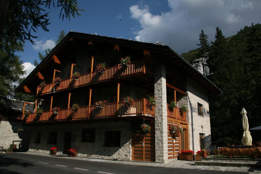 Residence Planpincieux Courmayeur Exteriör bild